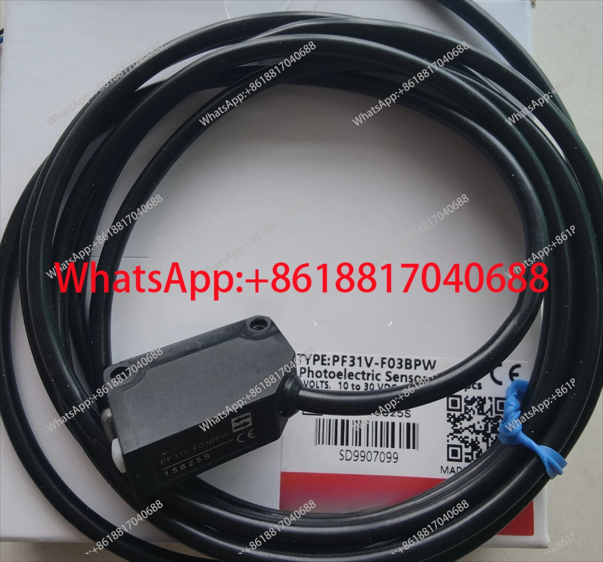 

Фотоэлектрический датчик PF31V-F03BPW