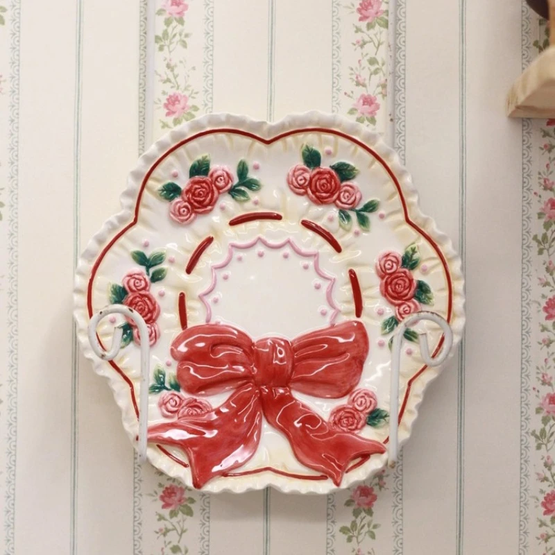 

‌Vintage Rose Ceramic Plate Cute Tea Party Dessert Plate Oven-Safe Food-Grade Porcelain Dish Retro Floral Dinnerware Home Use