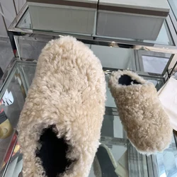 Designer fur Leather Mules Shoes Women 2023 Lamb Wool Slides Mules Runway Flats Casual Slippers For Men Moccasin Fashion Shoes