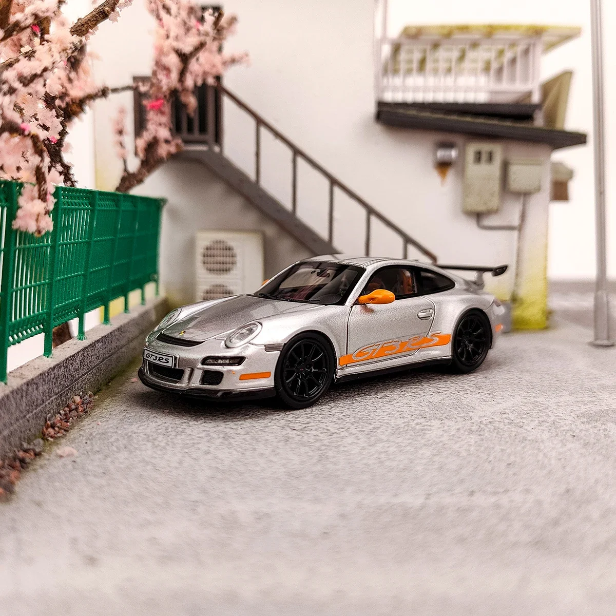 1:64 Cars'Lounge 997 GT3 RS resin miniature model, adult