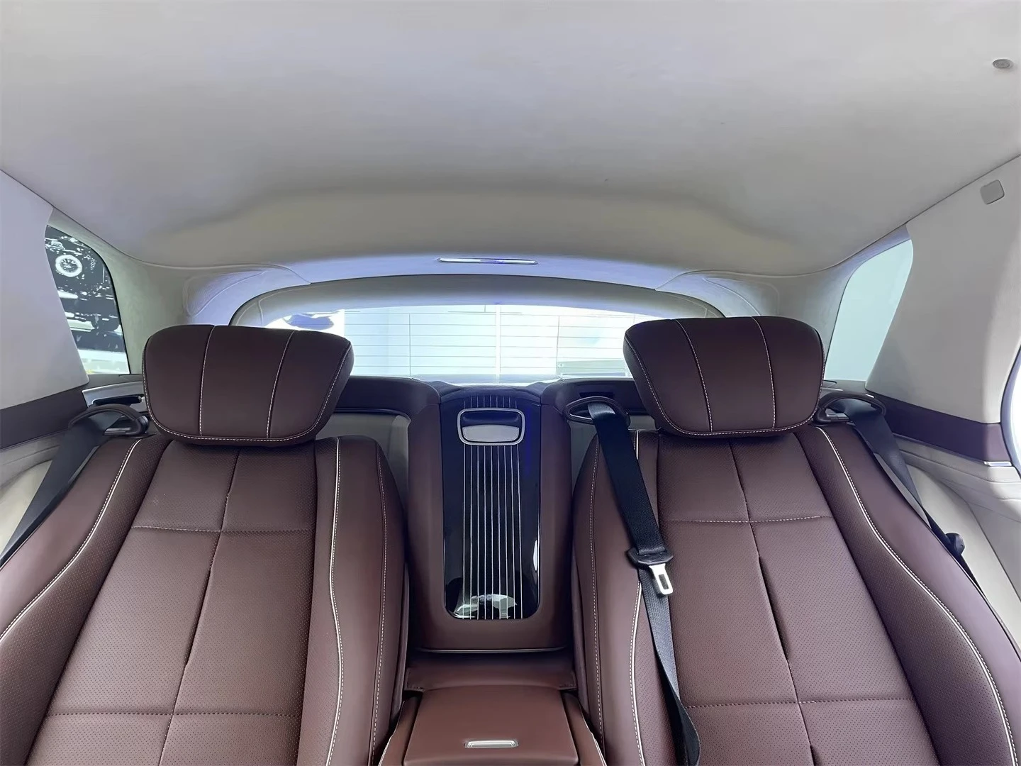 Luxury GLE Version Leather Whole Vehicle Car Interior Upgrade Kit Customizable Color Modified Seats Center Console Screen for