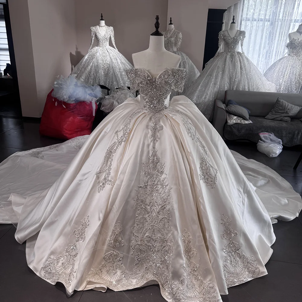 

Customized Exquisite Satin Ball Gown Wedding Dress Robe De Marriage Short Sleeves Beading Pearls Off The Shoulder Bridal Skirts
