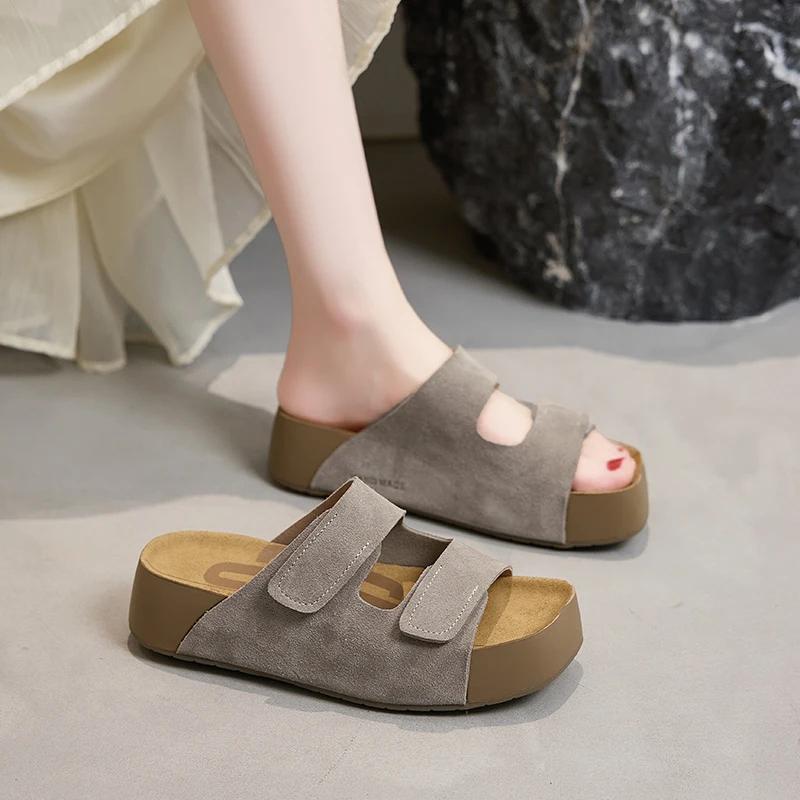 

Summer Women's Slippers 2026 New Genuine Leather Retro Outdoor Women's Slippers Platform Fashion Slippers For Women