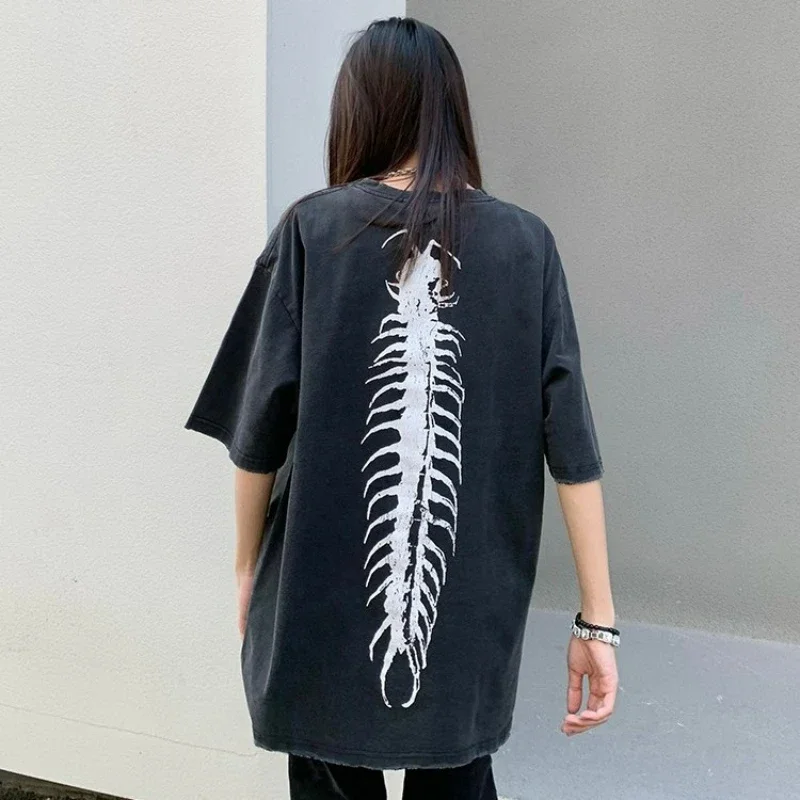 2023 Tshirt Streetwear Vintage Washed Black T-Shirt Centipede Graphic Men Harajuku Retro Ripped T Shirt Cotton Casual Tops Tees