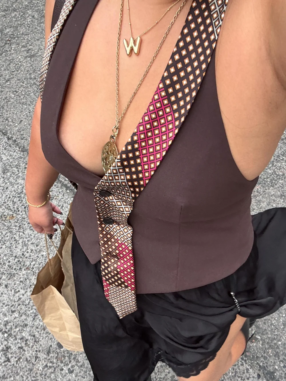 

Женский винтажный сексуальный жилет с галстуком, пуговицы с лямкой на шее, топы без рукавов, элегантный роман, весенне-осенняя мода, 2022.