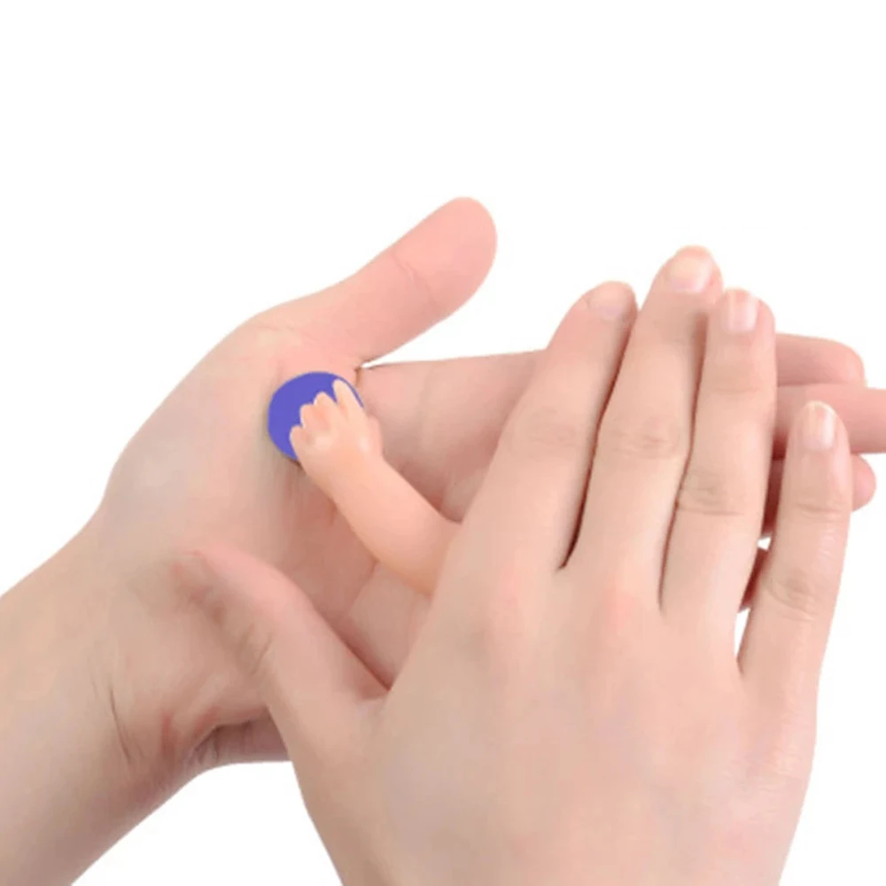 

Toys Magic Illusion Prank Joke Magic Tricks Close-up Performance Magic Props Little Doll Hand Magic Small Hand The Little Hand