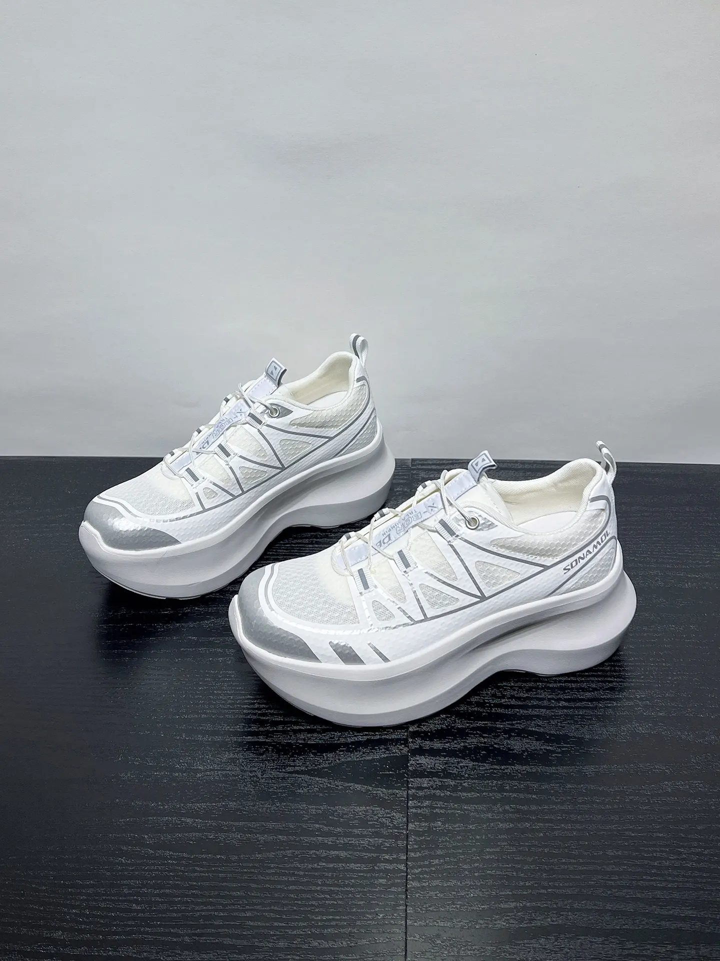 scarpe-sportive-casual-da-donna-traspiranti-in-rete-con-plateau-e-suola-spessa-sneakers-comode-a-taglio-basso-con-punta-tonda-e-suola-in-gomma