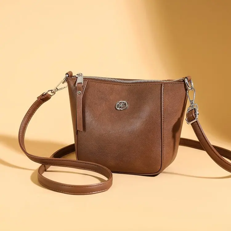 

Daily Wear Resistant Messenger Bag Durable Shoulder Bag Portable Crossbody Pouch For Men Women Daily Travel