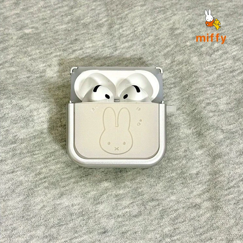 Bonita carcasa para auriculares Miffy adecuada para Airpods 4 3 2 Pro, funda para auriculares anticaída a prueba de golpes con regalo colgante
