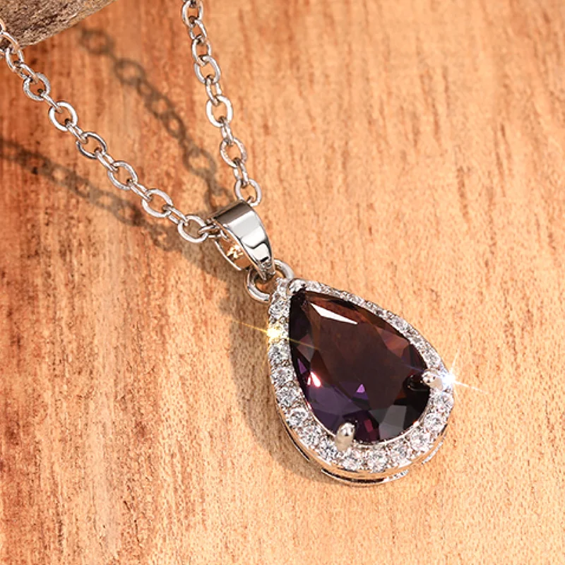 Huitan Elegante Damen-Anhänger-Halskette, eingelegt, groß, lila, glänzend, CZ, für Hochzeit, Party, Alltag, vielseitig, Luxus-Accessoires, Schmuck