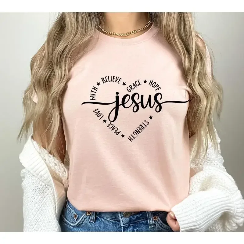 T-shirt avec croix en forme de cœur, religieux, inspirant, chrétien, motivant