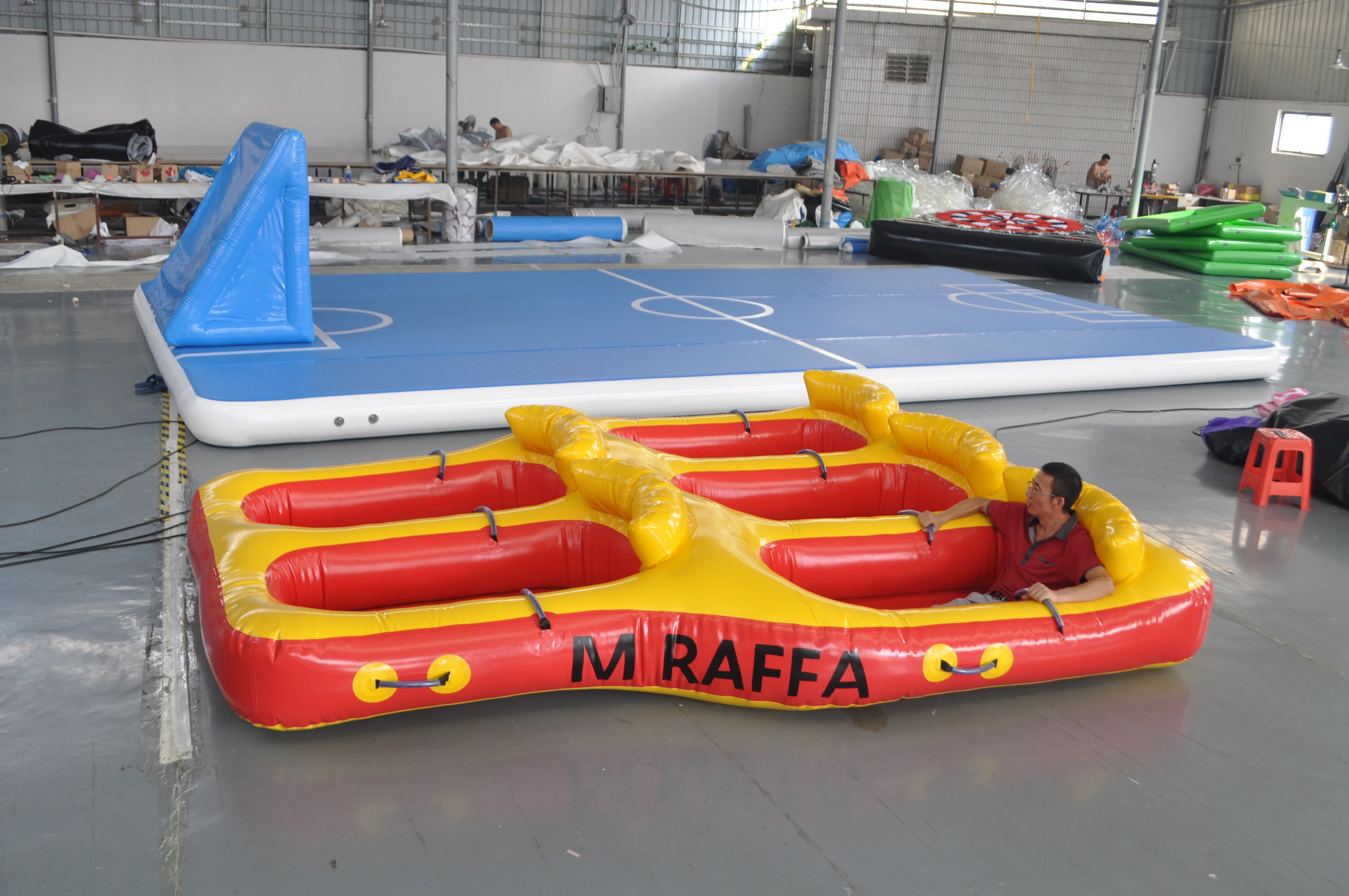 Factory Price Inflatable water sports flying ski sofa towable ski tube, inflatable flying ski towable tubes