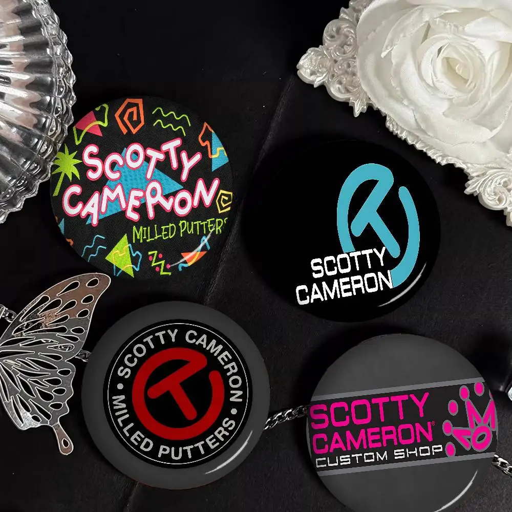 S-Scotty C-Cameron Photo Brooches Creative Round Badge Gifts Pins 32/44/58mm