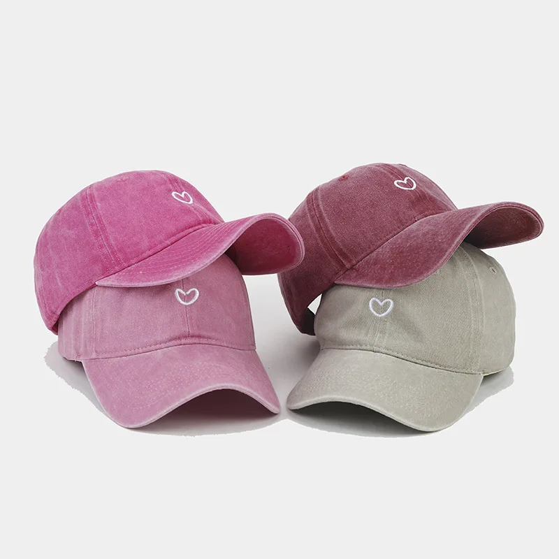 หมวกเบสบอลทรงนุ่มปักลายหัวใจสไตล์วินเทจ - หมวกวิ่งป้องกันแสงแดดสำหรับกิจกรรมกลางแจ้งแบบลำลองสำหรับทุกเพศ