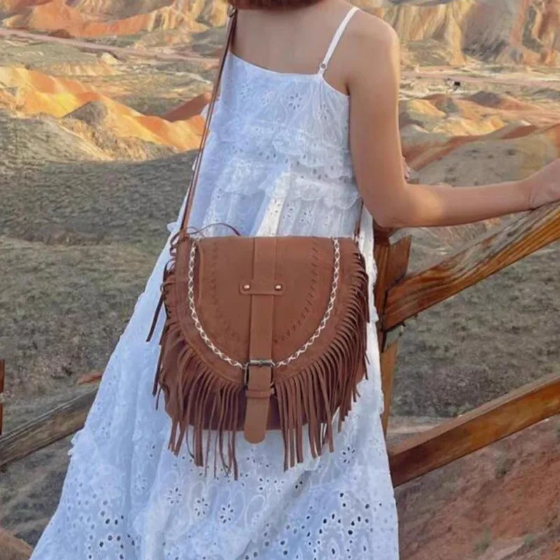 

New style imitation Suede Fringe Bag Women's Fashion Trendy Shoulder Crossbody Bag Vintage Saddle Bag Bohemian Original Design