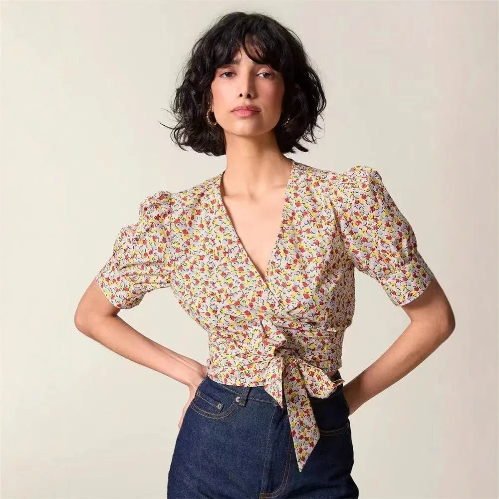 

Модная женская хлопковая блузка с принтом, V-образным вырезом, короткими рукавами-фонариками и поясом, премиум-класса, летняя новинка