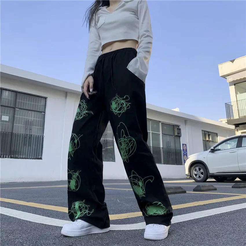 Hip Hop Women Green Graffiti Print Casual Pants Spring Autumn Vintage New Pocket Elastic Waist Streetwear Fashion Loose Trousers