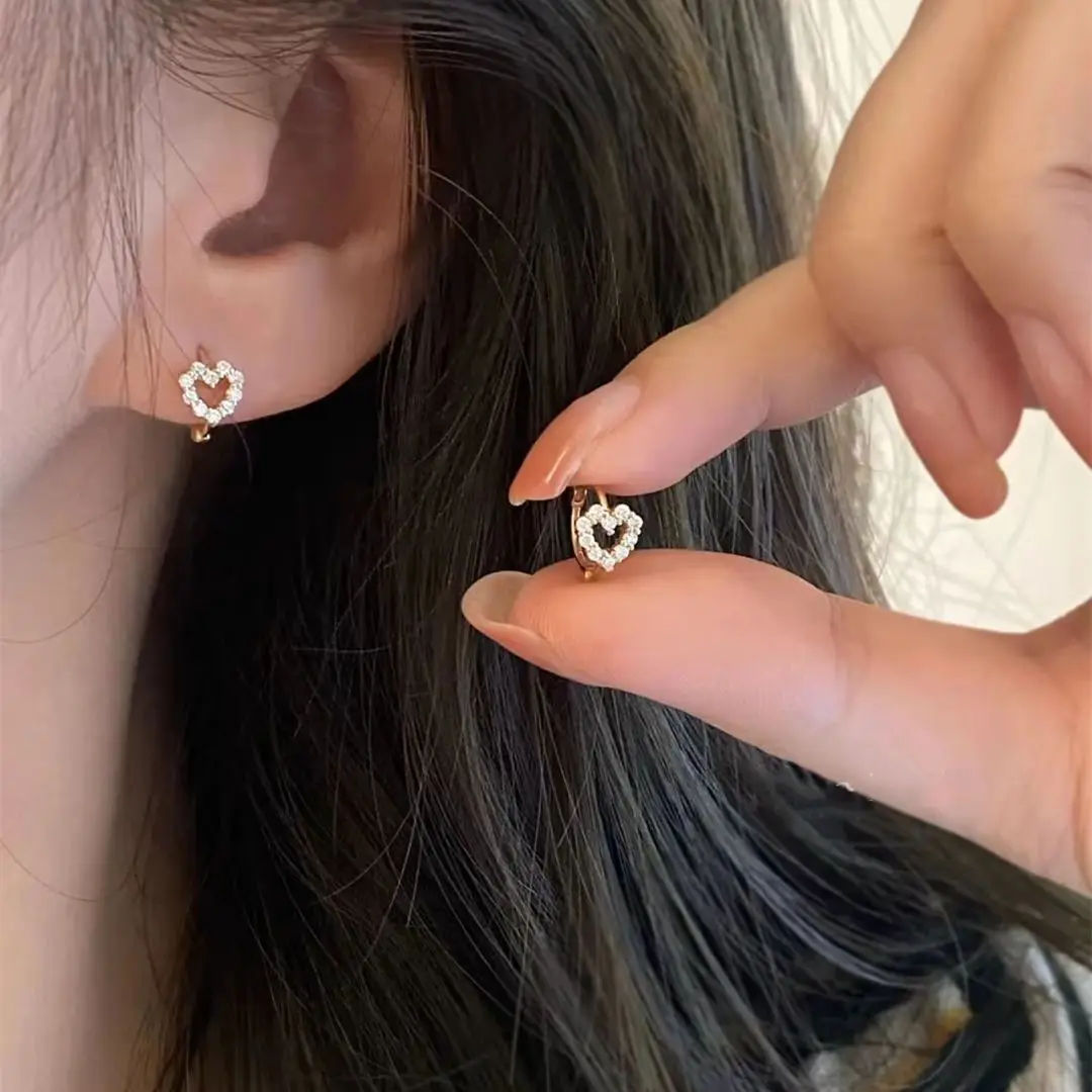 1Pair Small Shiny Zircon Heart Bow Flower Crystal Hoop Earrings For Women Girls Fashion Party Charming Jewelry Gift