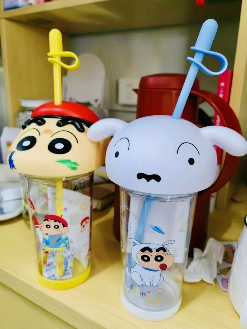 Crayon Shin-Chan Anime pour enfants, grande capacité, Tritan, clair, standardisation, ornement de dessin animé, normalisation de l'eau, cadeaux d'été mignons, 600ml, offre spéciale