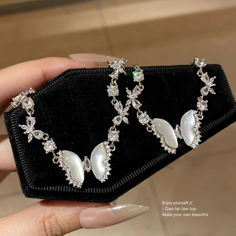 

Женский комплект украшений с бабочкой из кубического циркония в корейском стиле - минималистичный легкий роскошный универсальный элегантный браслет без легких