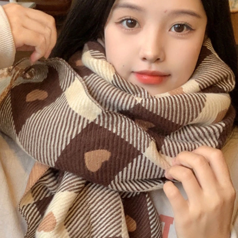 Scarves Women Knitted Heart-pattern Plaid Lovey Girl Winter Keep Warm College Fashionable Leisure Chic Classy Female Accessories