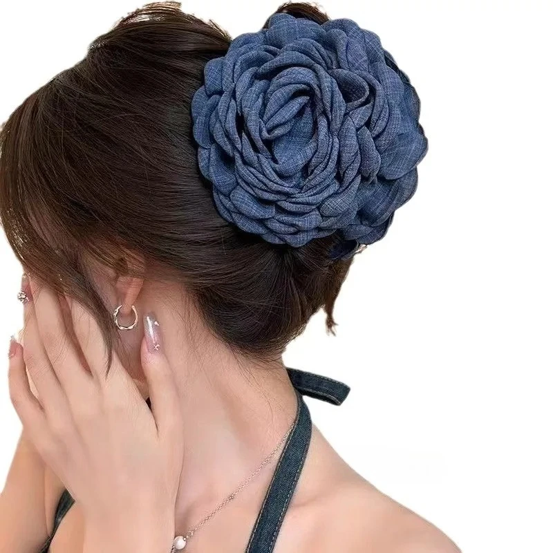 

Medium-Sized Black Rose Hair Clip New Style Back-of-Head Bun Shark Clip for Women Fashionable Hair Clip Hair Accessory