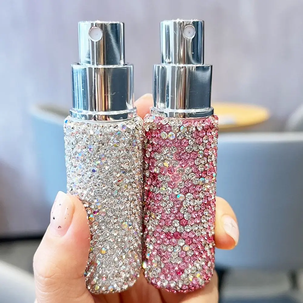 

Fragrance Dispenser 10ml Diamond-encrusted Perfume Bottle Mini Luxury Refillable Spray Bottle Shiny Fine Mist Women