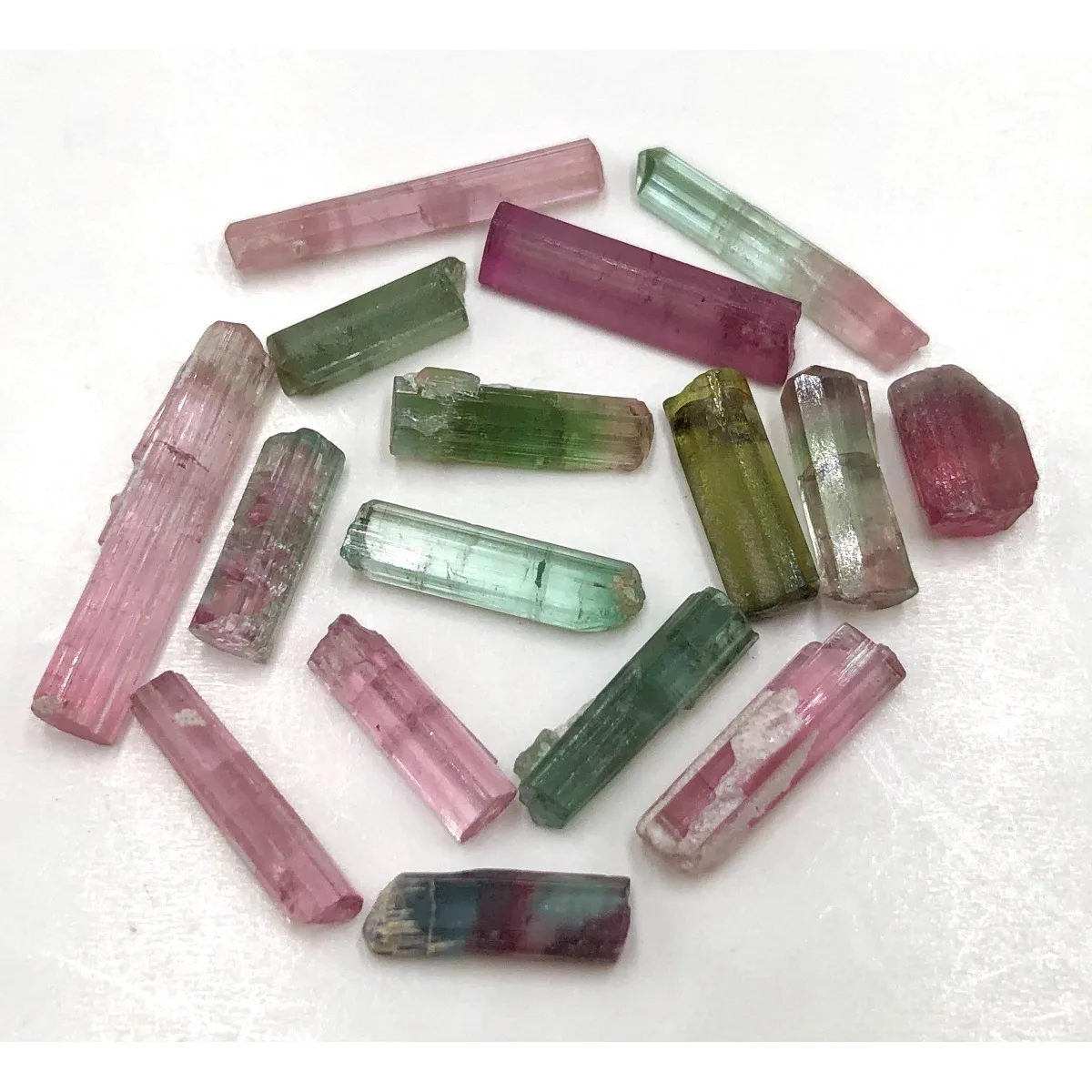 Brazilian Raw Elbaite Crystals, 10g 5-15mm Natural Tones, Display Box for Crystal collectors