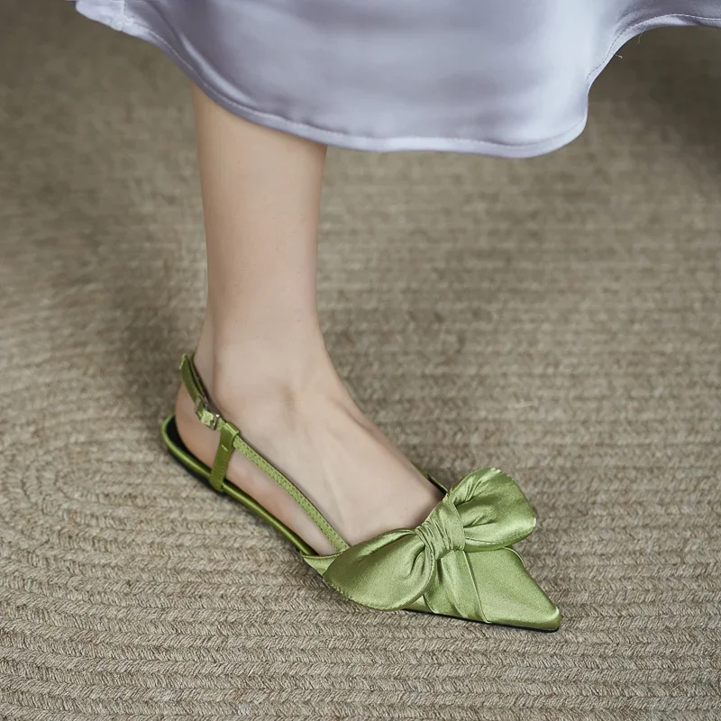 2023 Fashion Versatile Women\'s Shoes New Sandals Women Summer Sandals Pointed Bow One Word Flat Bottom Retro Breathable Sandals