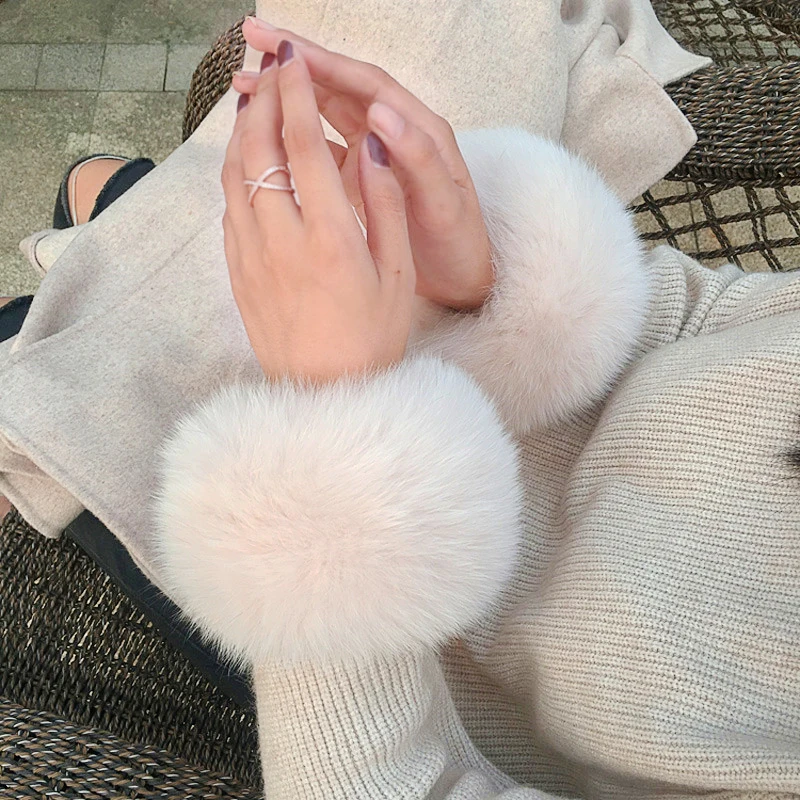 ผู้หญิงขนสัตว์จริง Cuffs แฟชั่นพับได้ Plush Soft Handband Fluffy Lap แหวน Fox Furry สร้อยข้อมือ Patting ห่วงแขนสายรัดข้อมือ ﻿