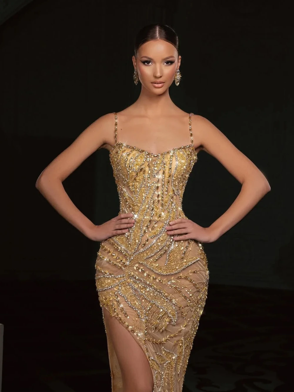 DTLumika Golden Beaded Evening Dress High Slit Spaghetti Straps Sexy Customized Prom Gown Fashionable Shiny Mermaid Gala Wear