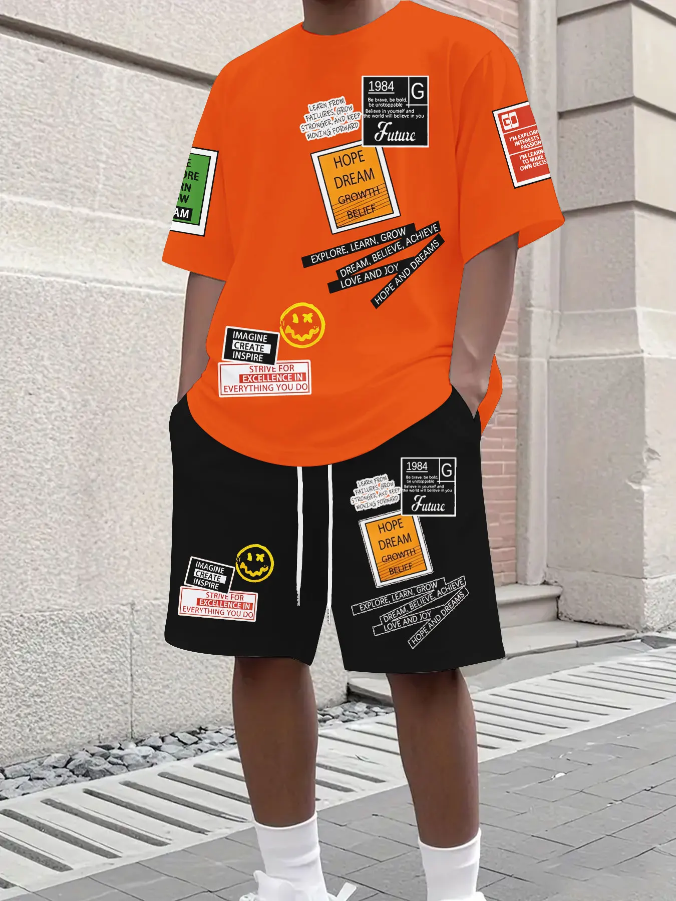 

Summer casual simple icon cool smiley face print round neck short-sleeved T-shirt youth quick-drying light shorts short-sleeved