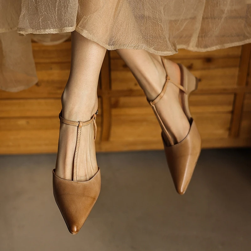 NEW Summer Women Sandals Genuine Leather Shoes Women Pointed Toe Chunky Heel Shoes Pointed Toe Slingback Shoes T-strap Sandals