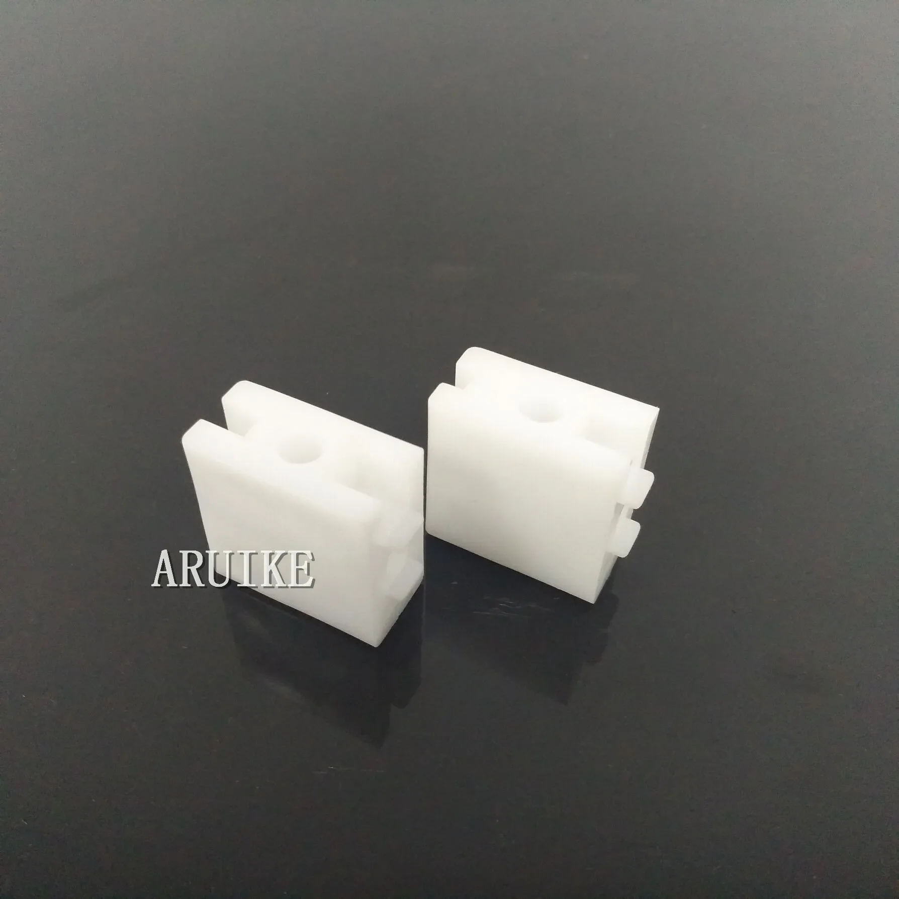 1530 Sliding Door Corner Piece Right-angle Fixing    Code  Box Profile  Frame Accessories Nylon