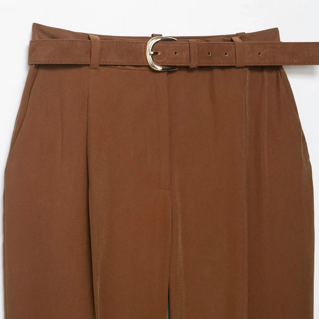 Рисунок 3 - Рабочие деловые брюки с высокой талией