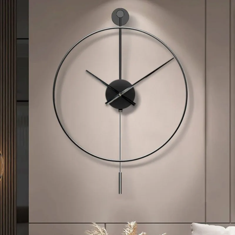 Aesthetic Spanish Wall Clock Creative Metal Elegant Large Wall Clock Living Room Modern Luxury Noiseless Clocks Home Decoration