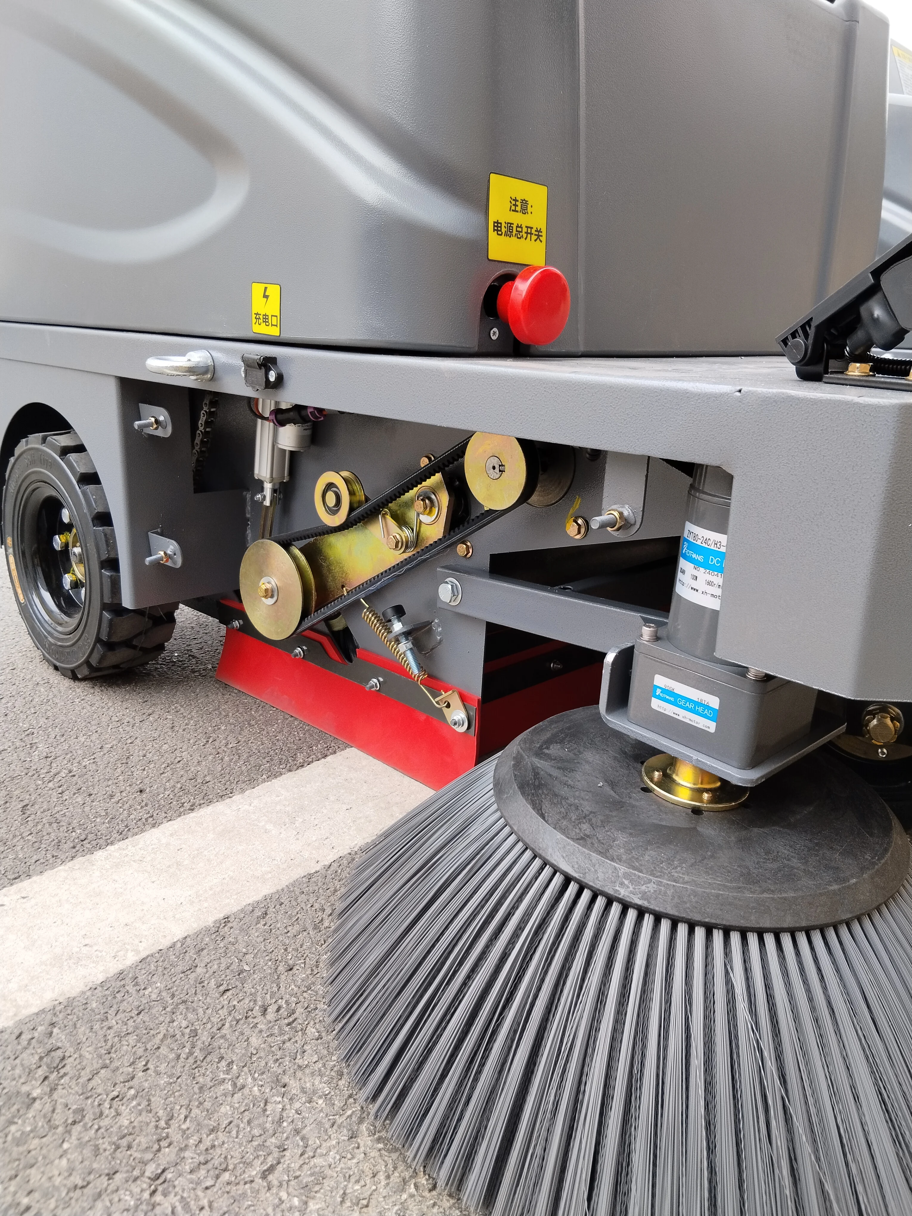 Vassoura elétrica flexível comercial industrial recarregável oficina ao ar livre vassoura elétrica de água de condução