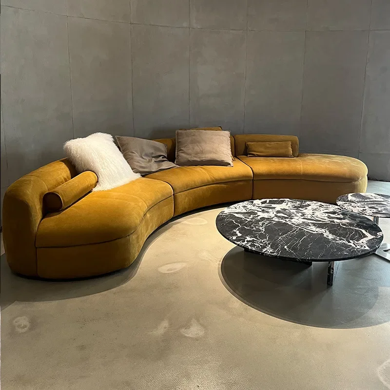 أريكة قماشية منحنية بسيطة ومبتكرة