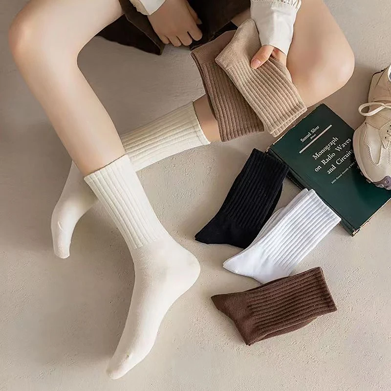 1pair Solid Color Women Socks Fashion Khaki Brown White Kawaii Cotton Socks For Girls