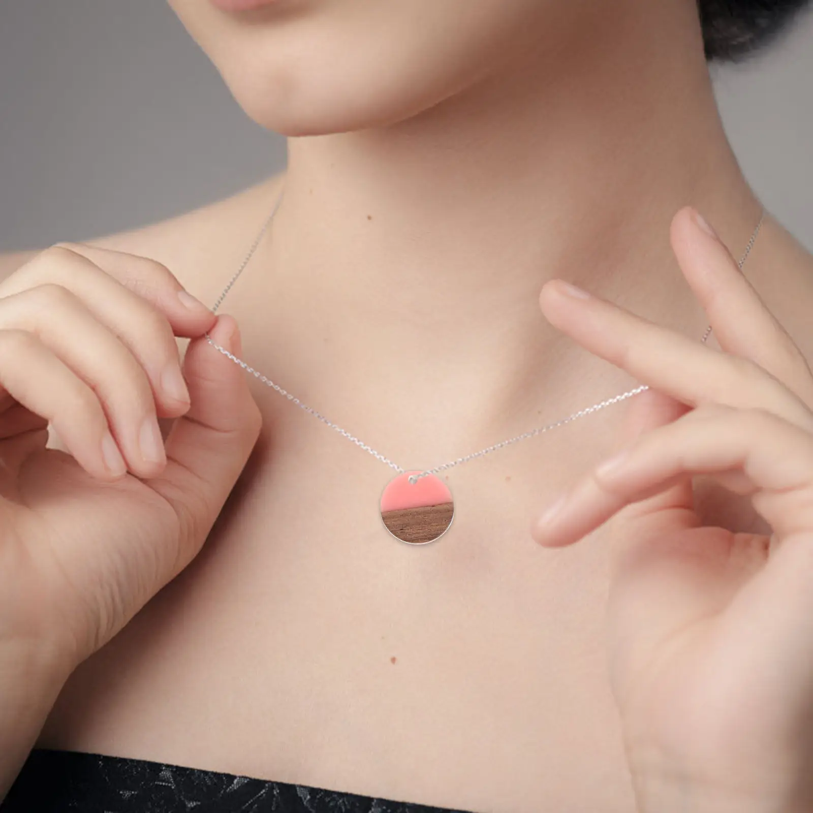 

16Pcs Charms for Jewelry Making DIY Pendants Assorted Resin Wood Hanging Charms for Necklaces Bracelet Craft Projects Jewelry