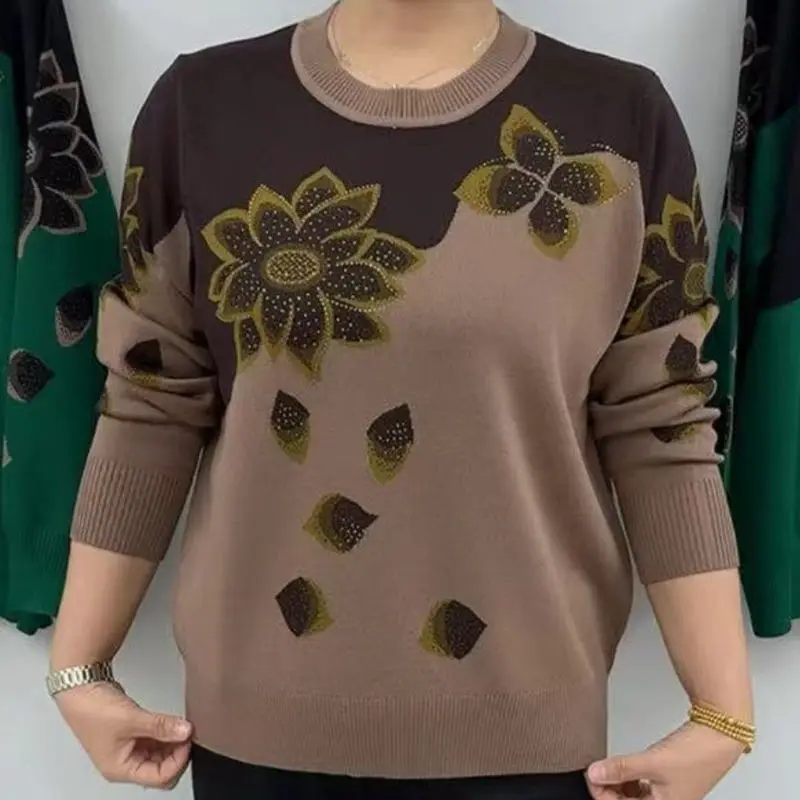 

Spring and Autumn New Round Neck Long Sleeve Knitted Loose Large Size Medium Sweater Women's Base Top