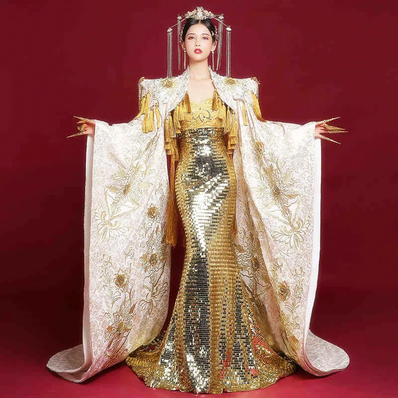 Europe Catwalk Elegant Costume Stage Performance Gold Attire Western Countries Sexy Female Host Fantastic Long Dress Women TP082