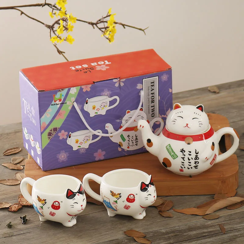 Lucky Cat Ceramic Tea Set Cute Japanese Porcelain Creative Maneki Neko Tea Cup Pot with Strainer Lovely Plutus Teapot Mug Home