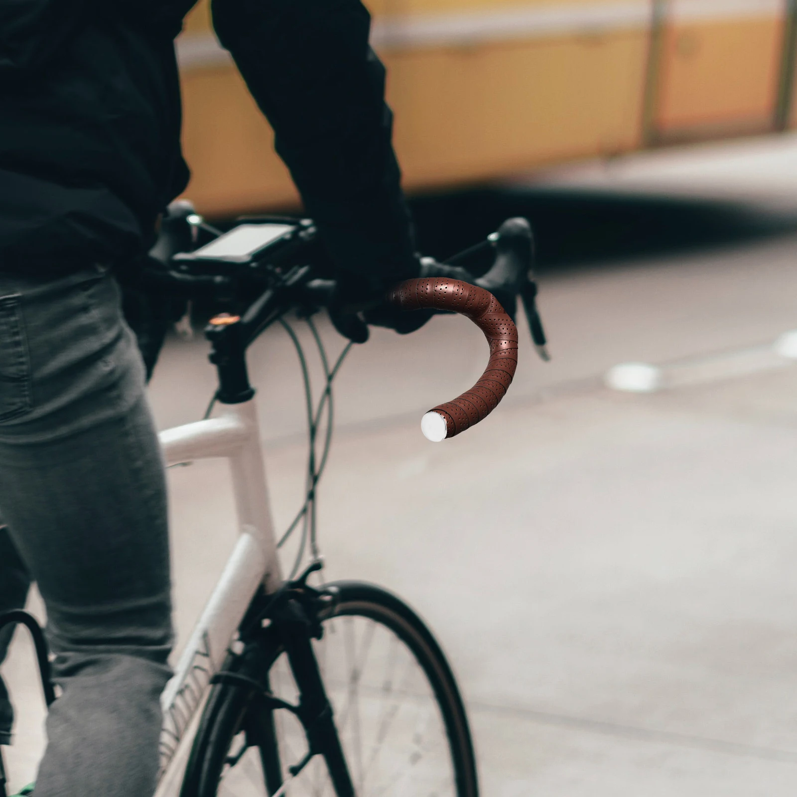 

Brown Handlebar Tapes Cycling Non Slip Grips Handle Belt Lightweight Shock Absorption Flexible Easy Installation
