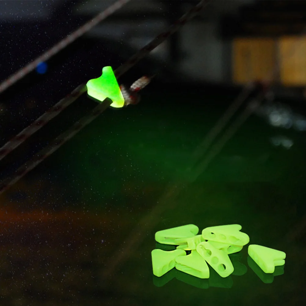 

80Pcs Luminous Tent Rope Buckle Set Fluorescent Adjustable Triangle Buckles Camping Outdoor Safety Fluorescent Tent Rope Buckle