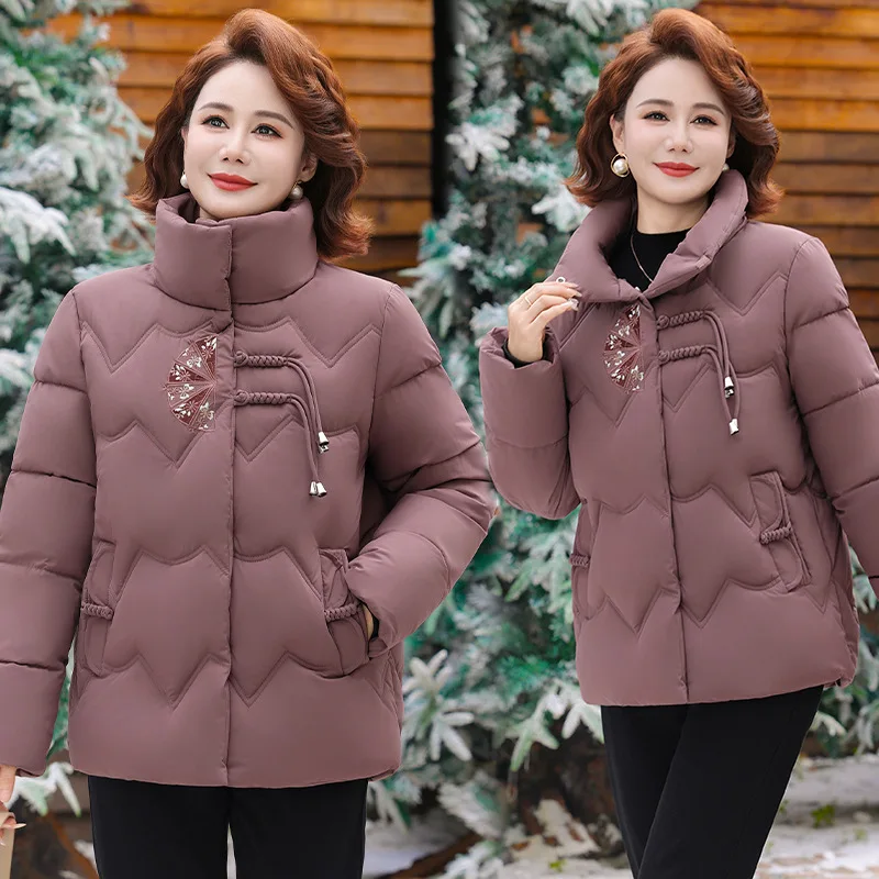 

Хлопковая пуховая куртка для мамы, бабушкины, женская зимняя одежда 2025, утолщенная и свободная для среднего и пожилого возраста