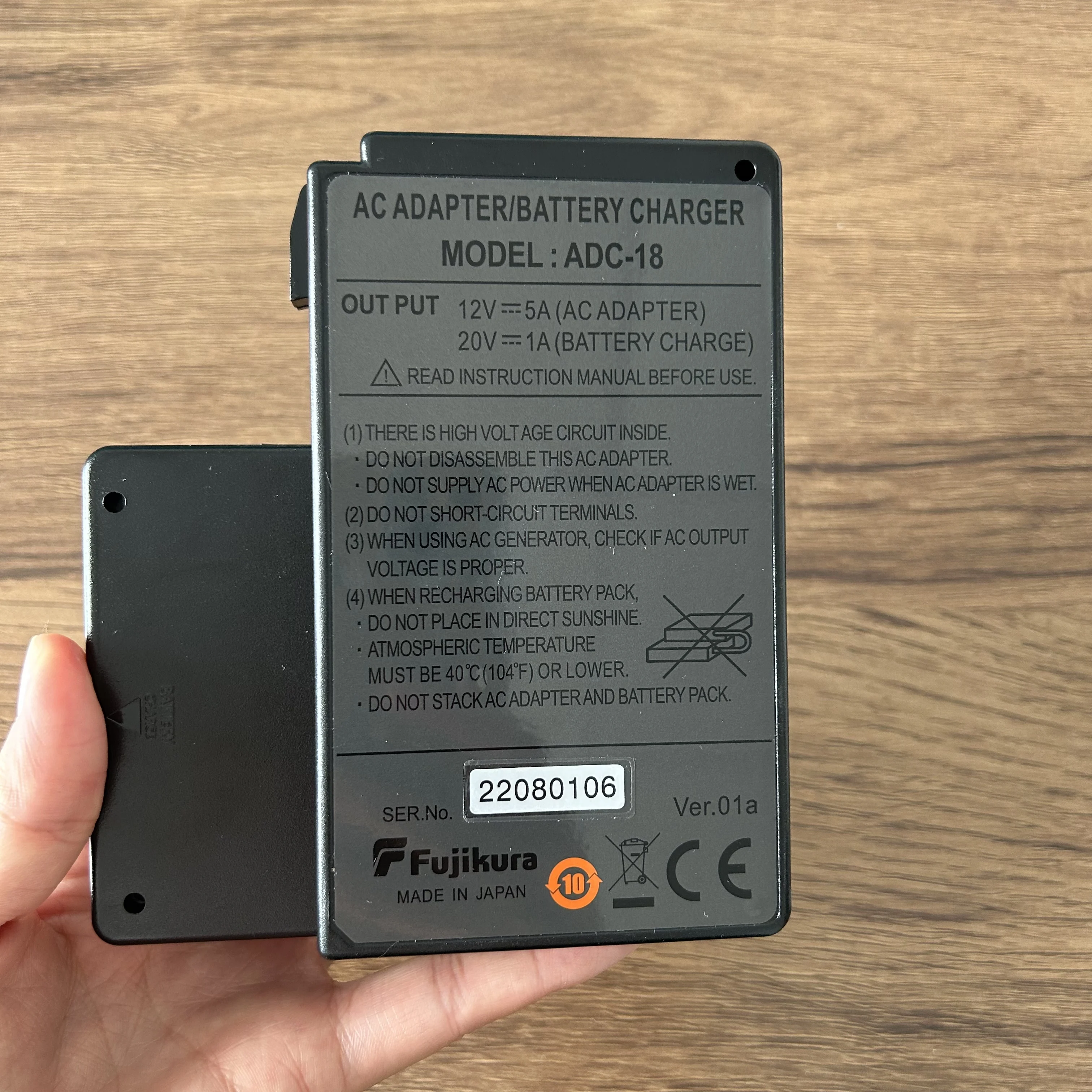 

Original ADC-18 AC Adapter for FSM-70S FSM-80S FSM-70R FSM-62S FSM-19S FSM-70S+ Fiber Fusion Splicer BTR-09 Battery Charger