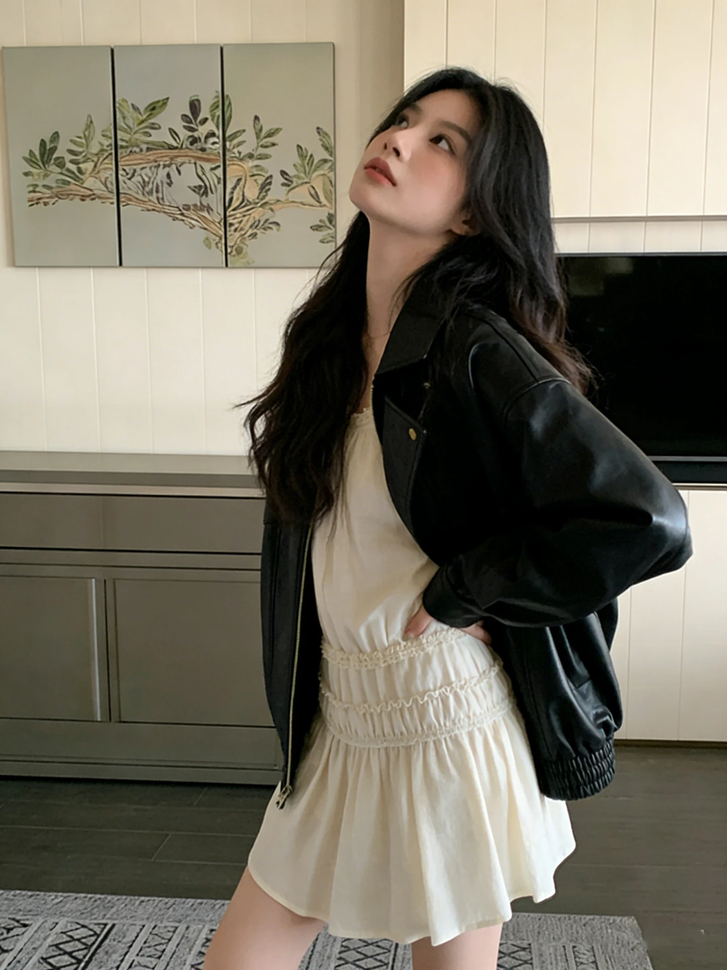 Jaqueta Feminina de Couro PU Preta Estilo Americano, Nova Coleção Primavera, Design Moderno, Casaco Curto para o Dia a Dia, Caimento Solto