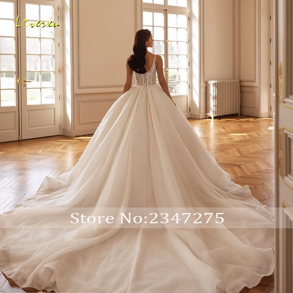 Loverxu A-Line Vintage Wedding Dresses Boat Neck Spaghetti Straps Vestido De Novia Lace Beaded Sequined Custom Made Bridal Gowns