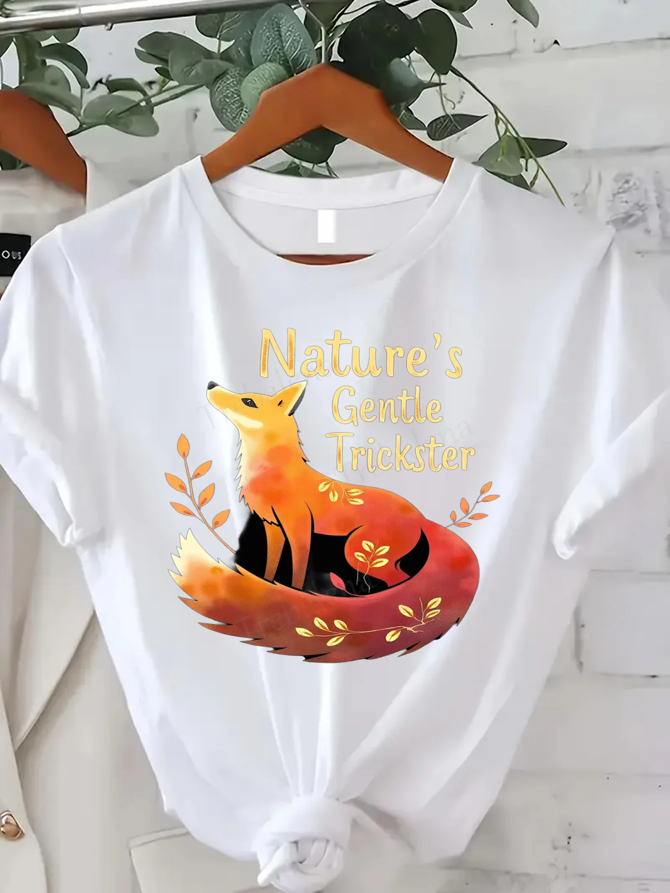 

Удобная женская футболка с принтом, женская футболка Nature's Gentle Trickster Fox, повседневная футболка в осеннем стиле